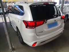 Mitsubishi Outlander 2.0L FWD Comfort 5-Seater - ფოტო 4