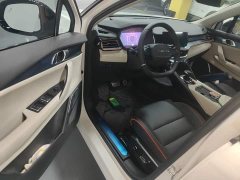 Lynk & Co Geely Lynk & Co 06 1.5T Shero Pink Special Edition - ფოტო 15