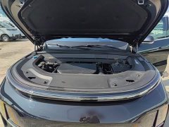 Li Auto L8 Pro - ფოტო 19
