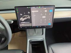 Tesla Model Y Standard Range RWD - ფოტო 12