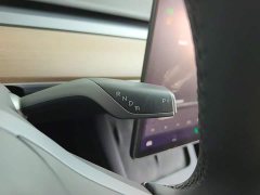Tesla Model Y Standard Range RWD - ფოტო 13
