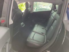 Tesla Model Y Standard Range RWD - ფოტო 16