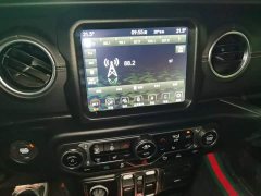Jeep Wrangler New Energy Four-Door 2.0T 4xe Sahara Trailhawk Edition - ფოტო 12