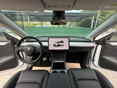 Tesla Model Y Rear-Wheel Drive - ფოტო 11