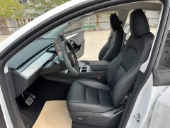 Tesla Model Y Rear-Wheel Drive - ფოტო 5