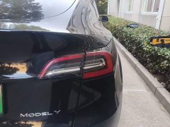 Tesla Model Y Rear-Wheel Drive - ფოტო 7