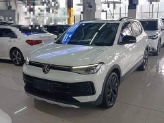 Volkswagen Touareg 2025 Sharp 300TSI Keen Edition - ფოტო 1