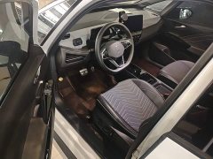 Volkswagen ID.3 Outstanding Edition - ფოტო 15