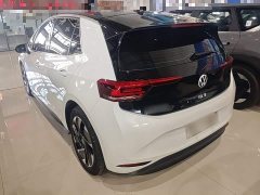 Volkswagen ID.3 Outstanding Edition - ფოტო 4