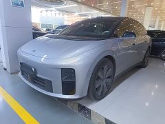 Li Auto i6 2025 Four-Wheel Drive Standard Edition - ფოტო 1