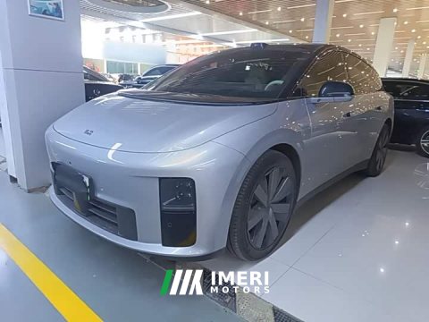 2026 Li Auto i6 2025 Four-Wheel Drive Standard Edition - ავტომობილი ჩინეთიდან
