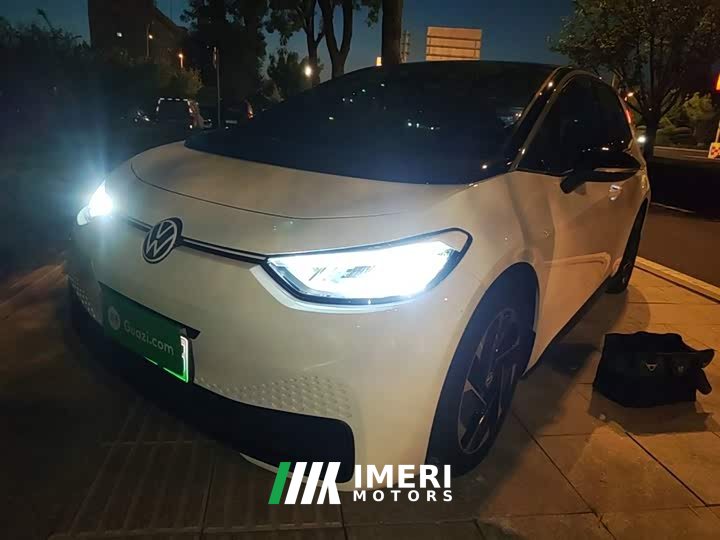 Volkswagen ID.3 Outstanding Edition - ავტომობილი ჩინეთიდან