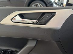 Volkswagen Polo 2021 Plus 1.5L Automatic Colorful Tech Edition - ფოტო 12