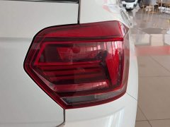 Volkswagen Polo 2021 Plus 1.5L Automatic Colorful Tech Edition - ფოტო 18