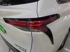 Toyota Sienna 2021 2.5L Hybrid Premium Edition - ფოტო 7