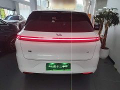 Li Auto L6 Pro - ფოტო 5