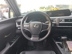 Lexus UX 2020 200 Special Edition - ფოტო 10