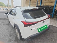 Lexus UX 2020 200 Special Edition - ფოტო 4