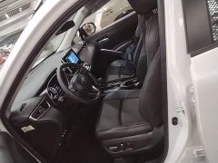 Toyota Frontlander 2.0L CVT Luxury Plus - ფოტო 15