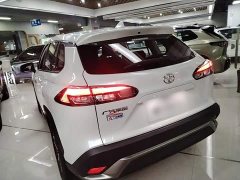 Toyota Frontlander 2.0L CVT Luxury Plus - ფოტო 4