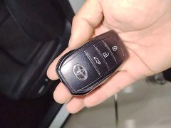 Toyota Frontlander 2.0L CVT Luxury Plus - ფოტო 8