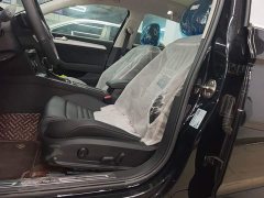 Volkswagen Magotan 2 Million Units Anniversary Edition 280TSI DSG Comfort - ფოტო 13
