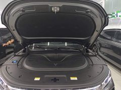 Voyah Lantu FREE Rear-Wheel Drive Qiankun Edition - ფოტო 15