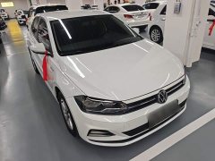 Volkswagen Polo Facelift Plus 1.5L Automatic Passion Life Edition - ფოტო 3