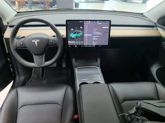 Tesla Model Y 2022 Facelift Rear-Wheel Drive - ფოტო 9