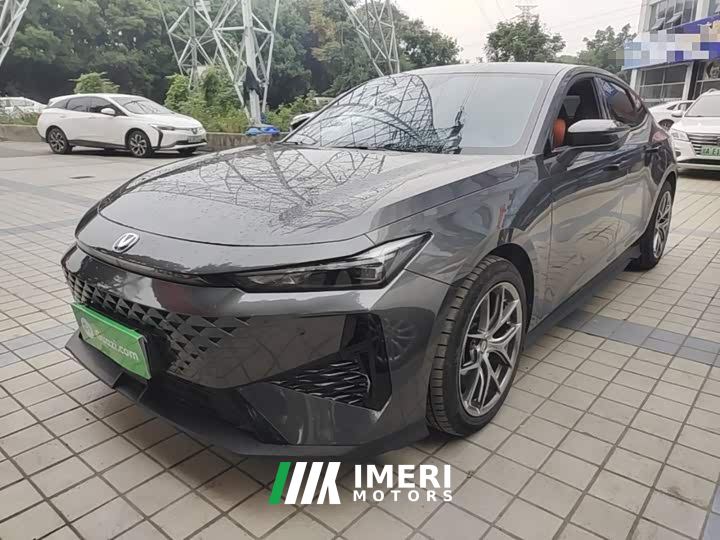 Changan UNI-V 1.5T 500Bar Premium Edition