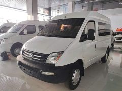 Maxus V80 2019 2.5T Classic 6-speed manual Aoyuntong Facelift Short Wheelbase Medium Roof 5/6-seater - ფოტო 1