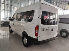 Maxus V80 2019 2.5T Classic 6-speed manual Aoyuntong Facelift Short Wheelbase Medium Roof 5/6-seater - ფოტო 4