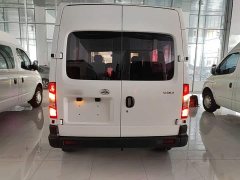 Maxus V80 2019 2.5T Classic 6-speed manual Aoyuntong Facelift Short Wheelbase Medium Roof 5/6-seater - ფოტო 5