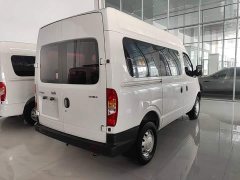 Maxus V80 2019 2.5T Classic 6-speed manual Aoyuntong Facelift Short Wheelbase Medium Roof 5/6-seater - ფოტო 6