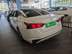 Nissan Teana 2021 2.0L XL Comfort - ფოტო 4