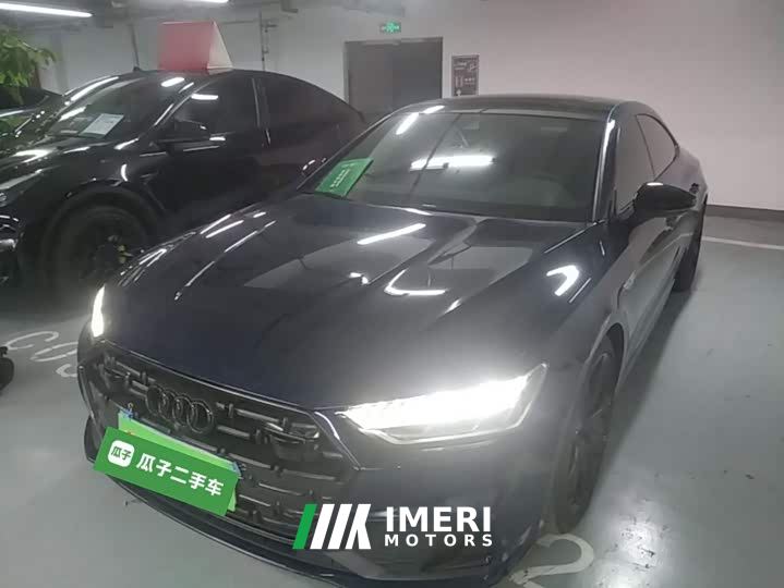 Audi A7L 55 TFSI quattro S-line Zhiyuan Flowing Crystal Package