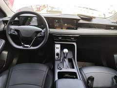 SAIC MG i5 2023 1.5L CVT Prestige - ფოტო 9