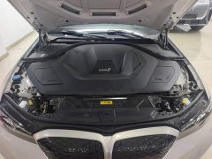BMW i3 eDrive 35 L - ფოტო 19