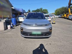 Li Auto L9 Max - ფოტო 2
