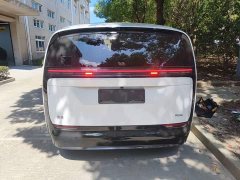 Li Auto MEGA Home Family Edition - ფოტო 5