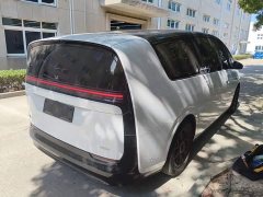 Li Auto MEGA Home Family Edition - ფოტო 6