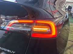 Tesla Model Y Rear-Wheel Drive - ფოტო 7