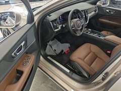Volvo S60 B4 Intelligent Luxury Edition - ფოტო 15
