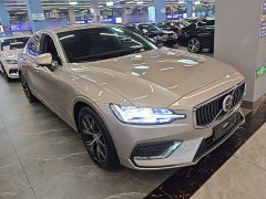 Volvo S60 B4 Intelligent Luxury Edition - ფოტო 3
