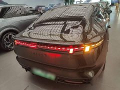 Lynk & Co Geely Lynk & Co 10 240 AWD Ultra Sport Edition - ფოტო 3