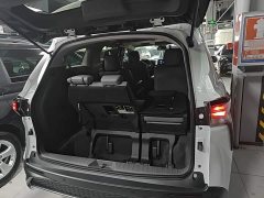 Toyota Gravia 2.5L Hybrid Comfort Edition - ფოტო 18