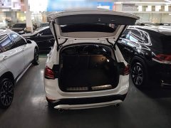 BMW X1 sDrive25Li Leading Edition - ფოტო 18