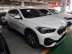 BMW X1 sDrive25Li Leading Edition - ფოტო 3