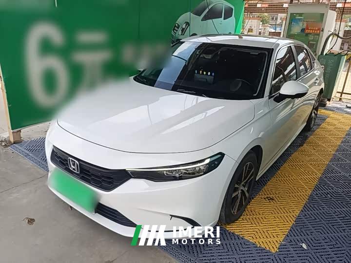 Honda Envix 240TURBO CVT Leading Edition