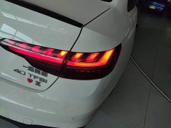 Audi A4L 40 TFSI Luxury Dynamic - ფოტო 7